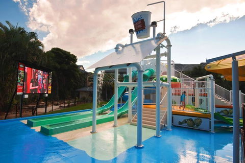 FAMILY PARADISE - Tourism Townsville 3