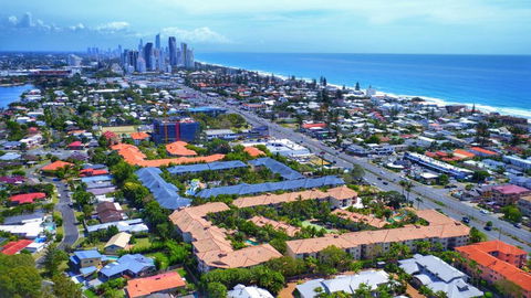 FAMILY PARADISE - Tourism Townsville 1