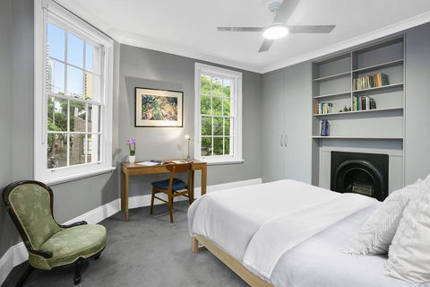 Family Terrace Home Minutes From Oxford Street And CBD - Tourism Townsville 1