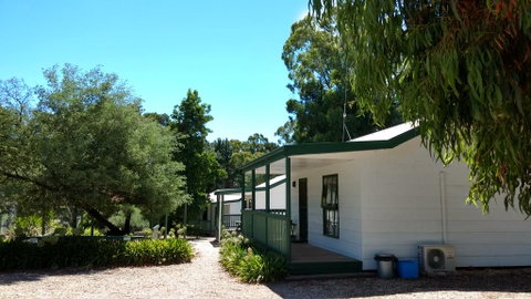 Fernleigh Accommodation - Tourism Townsville 1