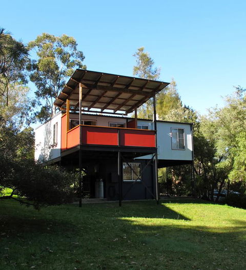 Finisterre Beach House - Tourism Townsville 3