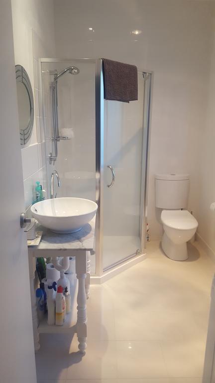 Flat In Heart Of Griffith - Tourism Townsville 2
