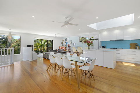 Flynns Beach Retreat - Tourism Townsville 2