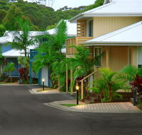 Flynns on Surf Beach Villas - Tourism Townsville