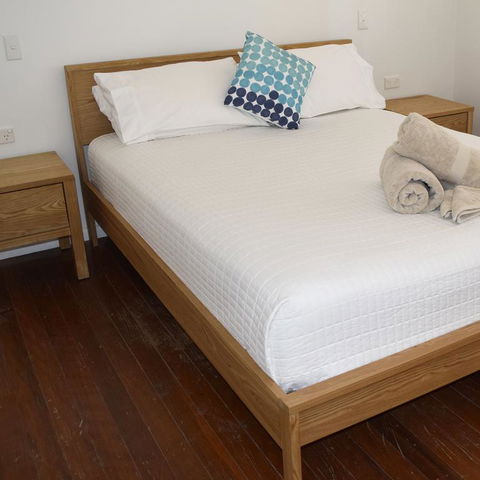 Fossickers Cottages - Tourism Townsville 3