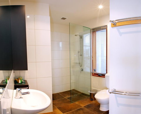 Frueauf Village - Tourism Townsville 0