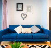 Glamorous RiverView Spacious 1BR - Tourism Townsville
