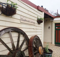 Glenbrook House  Cottage - Tourism Townsville