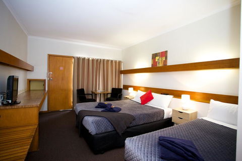 Glynlea Motel - Tourism Townsville 3