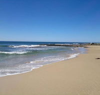 Golden Sands 1 - Absolute Beachfront - Tourism Townsville