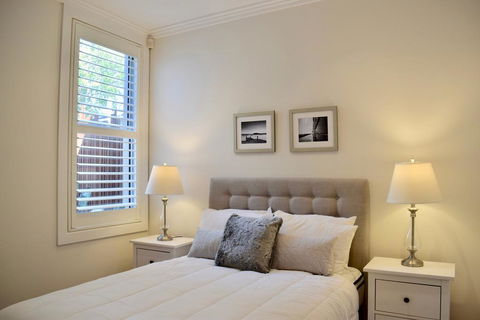 Gorgeous Row Terrace Near Sydney Harbour Bridge - Tourism Townsville 1