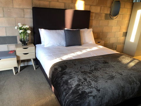 Granite Belt Cabins - Tourism Townsville 1