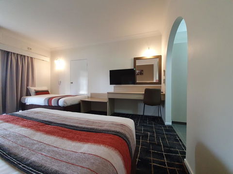 Hamilton's Queanbeyan Motel - Tourism Townsville 1