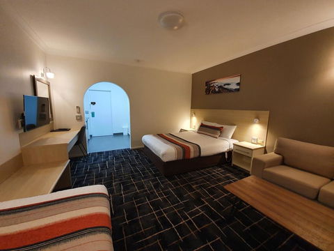 Hamilton's Queanbeyan Motel - Tourism Townsville 2