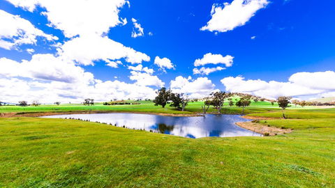 Hillview Farmstay - Tourism Townsville 0