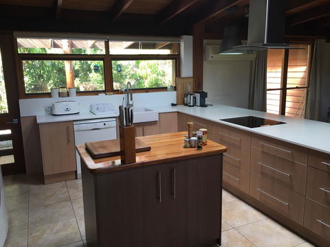 Hinterland Hideaway - Tourism Townsville 2