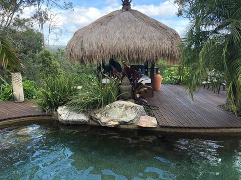 Hinterland Hideaway - Tourism Townsville 0