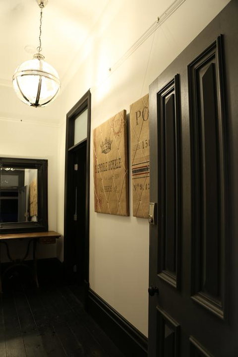 Hollidge House 5 Star Luxury Apartments - Tourism Townsville 3