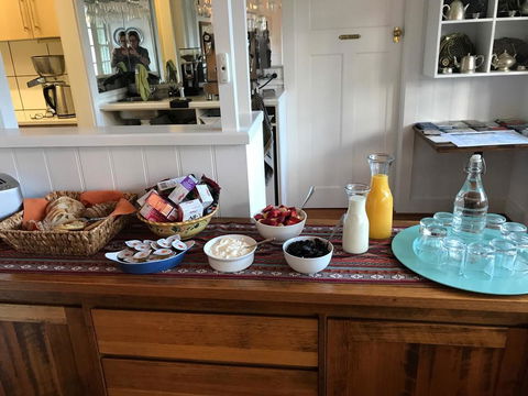 Holmwood Guesthouse - Tourism Townsville 2