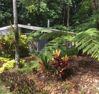 Honeybee House - Tourism Townsville