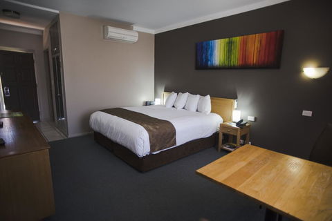 Hospitality Kalgoorlie, SureStay By Best Western - Tourism Townsville 1