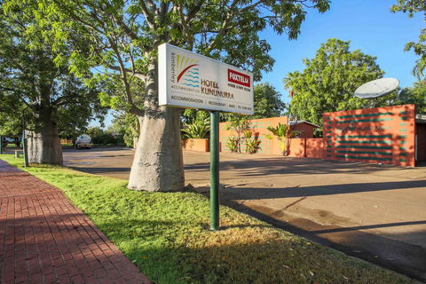 Hotel Kununurra - Tourism Townsville 0