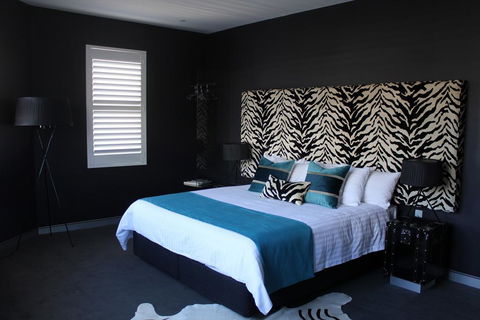 Junction Hotel - Tourism Townsville 0