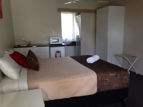 Kalua Motel - Tourism Townsville 3