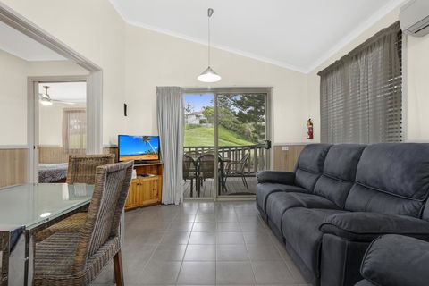 Kendalls Beach Holiday Park - Tourism Townsville 1