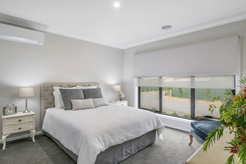 Kennedy House Euroa - Tourism Townsville 0