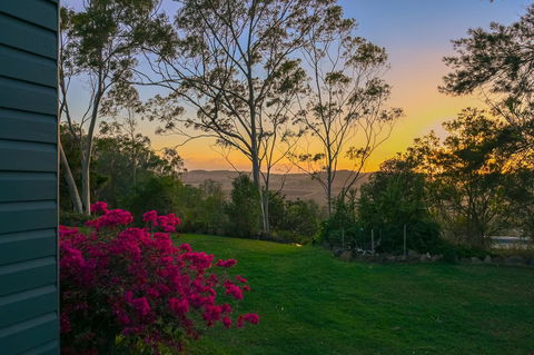 Kiambram Country Cottages - Tourism Townsville 0