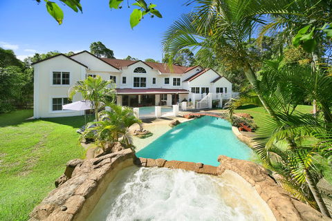 Kingfishers Manor - Tourism Townsville 2