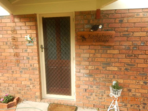 Kookaburra Cottage - Tourism Townsville 1