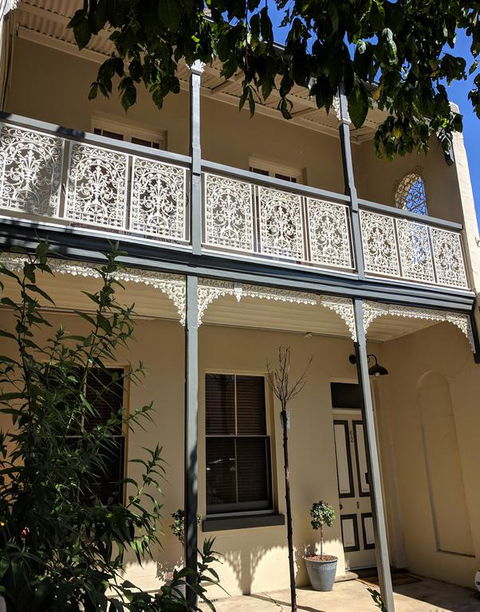 La Dentella- Terrace On Bentinck Street - Tourism Townsville 3