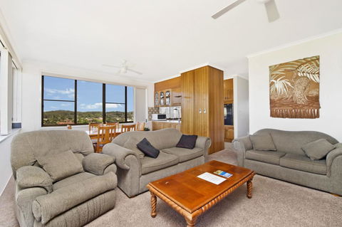 La Mer 16 11 Owen Street - Tourism Townsville 1