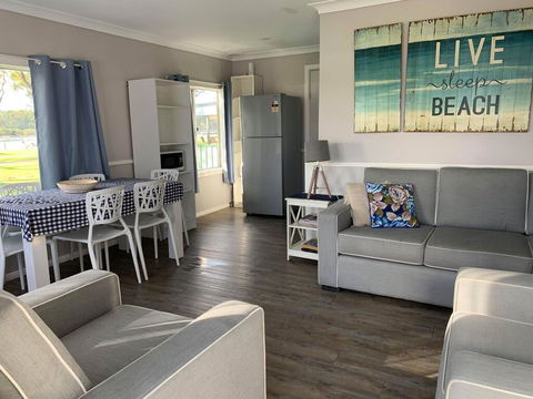Laguna Lodge - Tourism Townsville 2