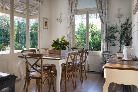 Lake Daylesford Country House - Tourism Townsville 0