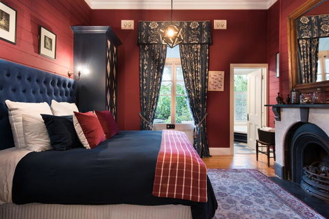 Lake Daylesford Country House - Tourism Townsville 1