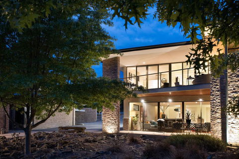 Lake Daylesford Lodge 5 - Tourism Townsville 3