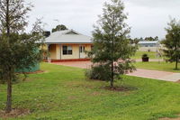 Book Sea Lake Accommodation Vacations Tourism Townsville Tourism Townsville