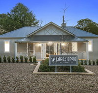 Lakes Edge - Tourism Townsville