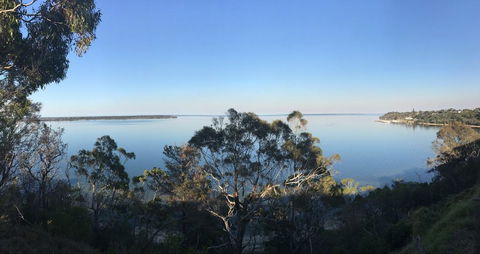 Lakescapes Cottage - 180 Degree Panoramic Views - Tourism Townsville 0