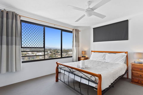 Langley Park Apartments - Tourism Townsville 1