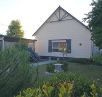 Large 6-Bedroom House with Wifi  Netflix Close to Singleton CBD Hunter Valley - Tourism Townsville