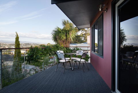 Launceston Lookout - Tourism Townsville 3