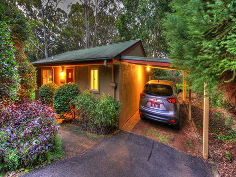 Laurels - Tourism Townsville 2