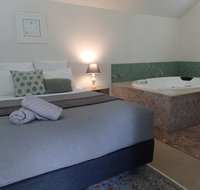 Lauristina Spa Cottage - Tourism Townsville