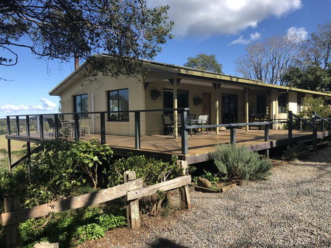 Lavender House - Tourism Townsville 0