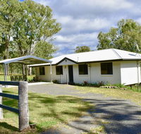 Lazyu - Tourism Townsville