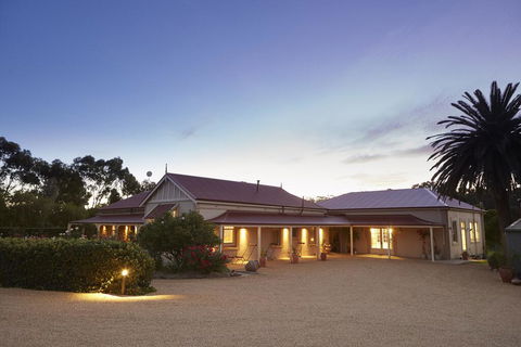 Le Mas Barossa - Tourism Townsville 0